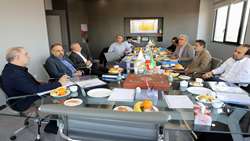 درخشش خدمت و مهر در چهارمین نشست هیئت‌مدیره انجمن حمایت از بیماران و بیمارستان سینا  